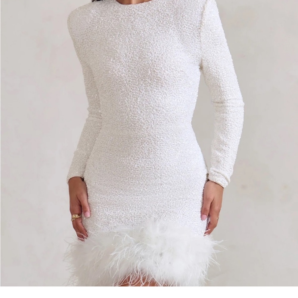 Club L London White Feather PERFECT reception dress size: medium - Picture 2 of 6